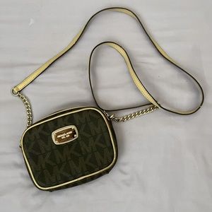 Michael Kors Mini Crossbody Purse